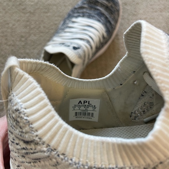 APL TECHLOOM WAVE in 'White/Midnight/Ombre' Tennis Shoe - Picture 11 of 11